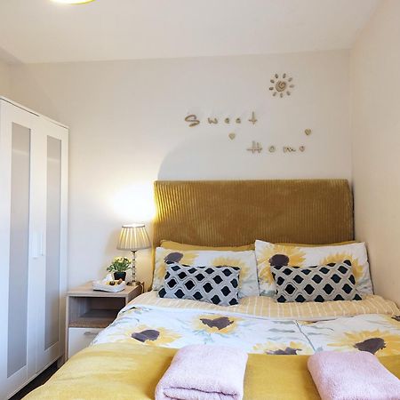 City Centre Vintage Theme Guest Rooms Free Parkin Liverpool Exterior photo