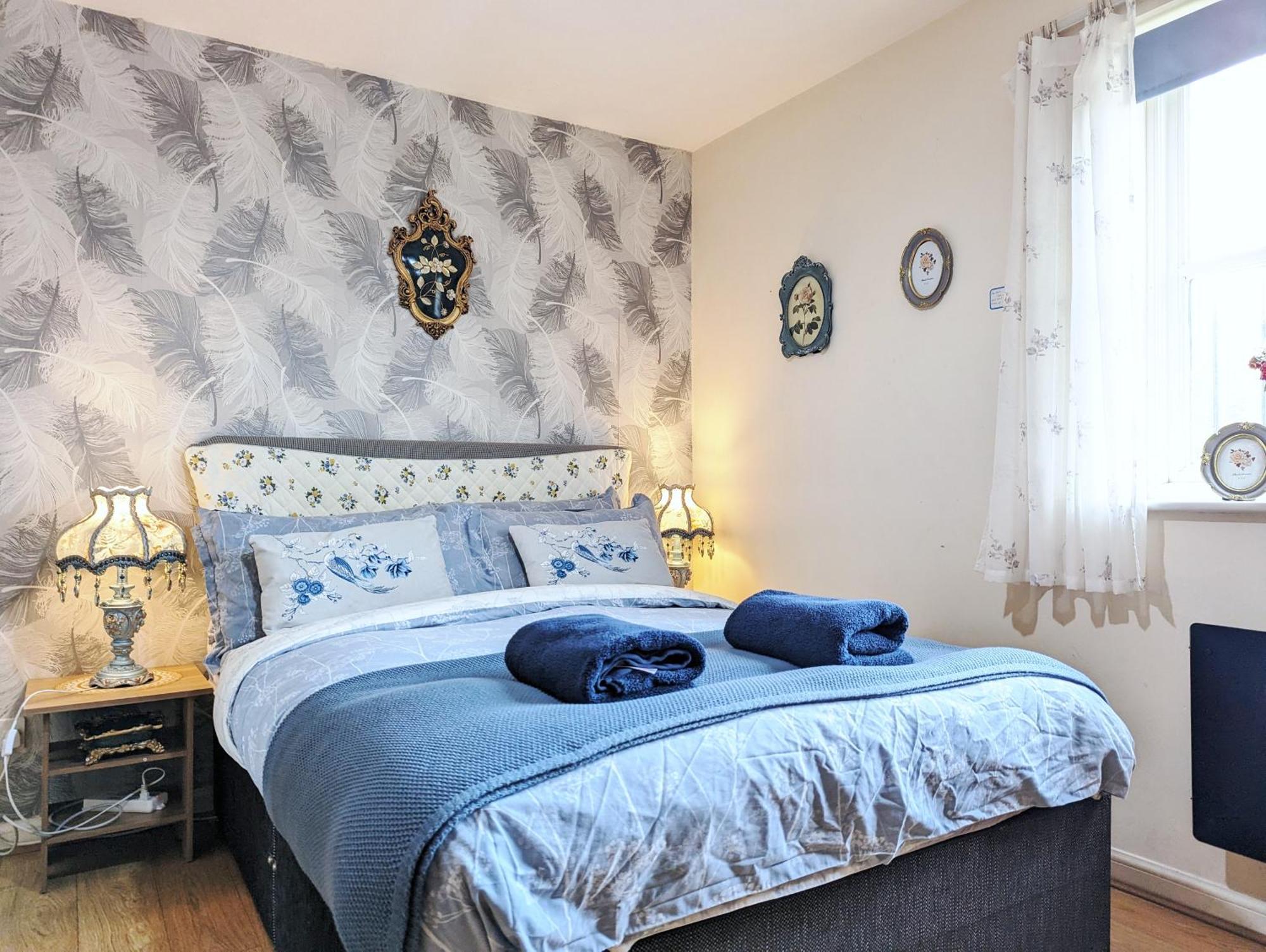 City Centre Vintage Theme Guest Rooms Free Parkin Liverpool Exterior photo