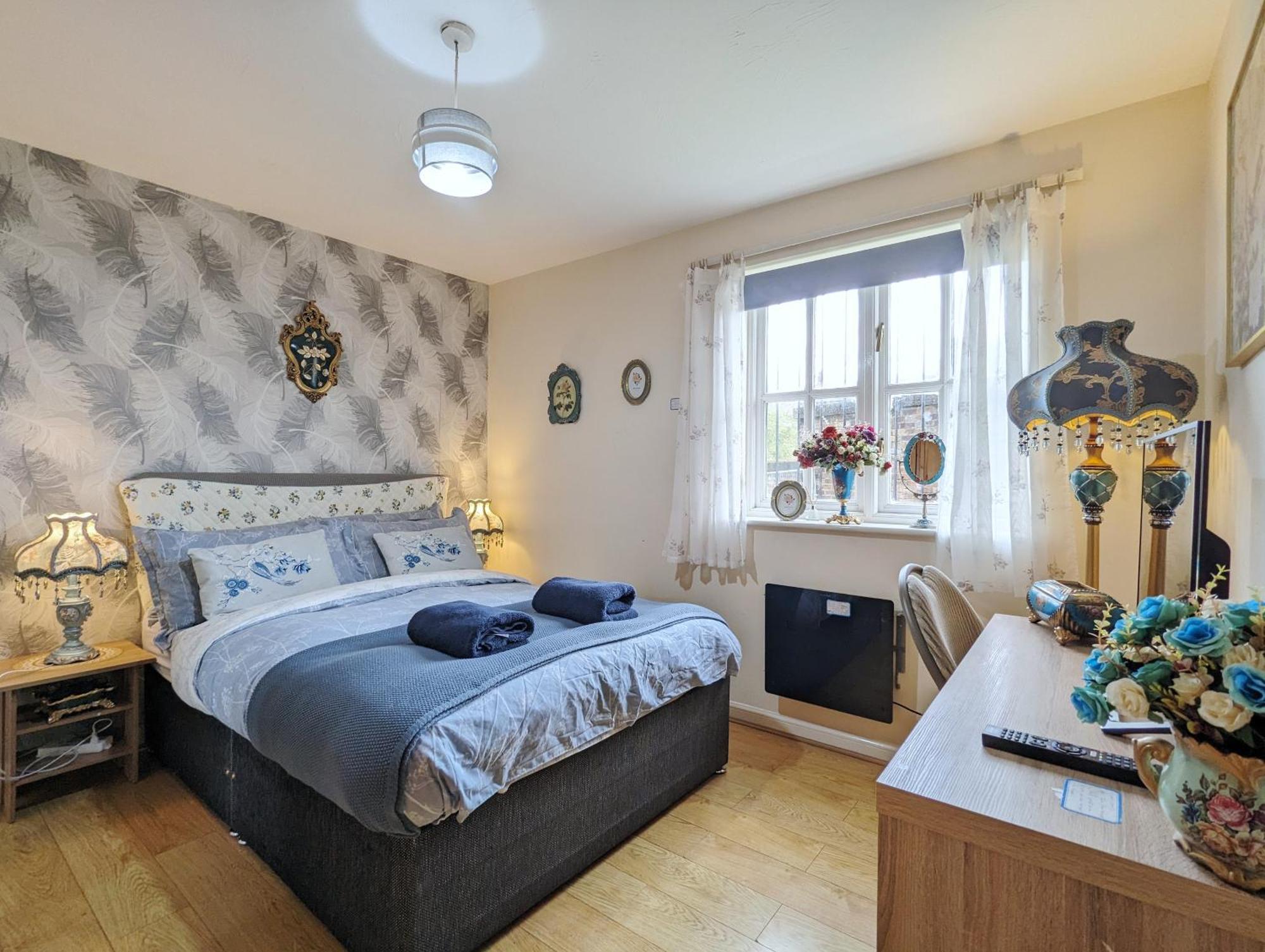 City Centre Vintage Theme Guest Rooms Free Parkin Liverpool Exterior photo