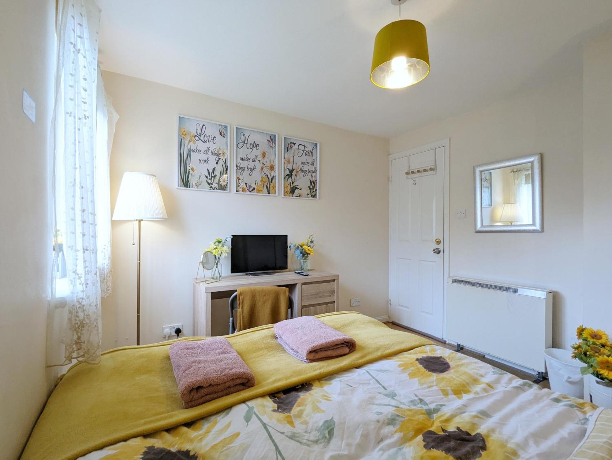 City Centre Vintage Theme Guest Rooms Free Parkin Liverpool Exterior photo